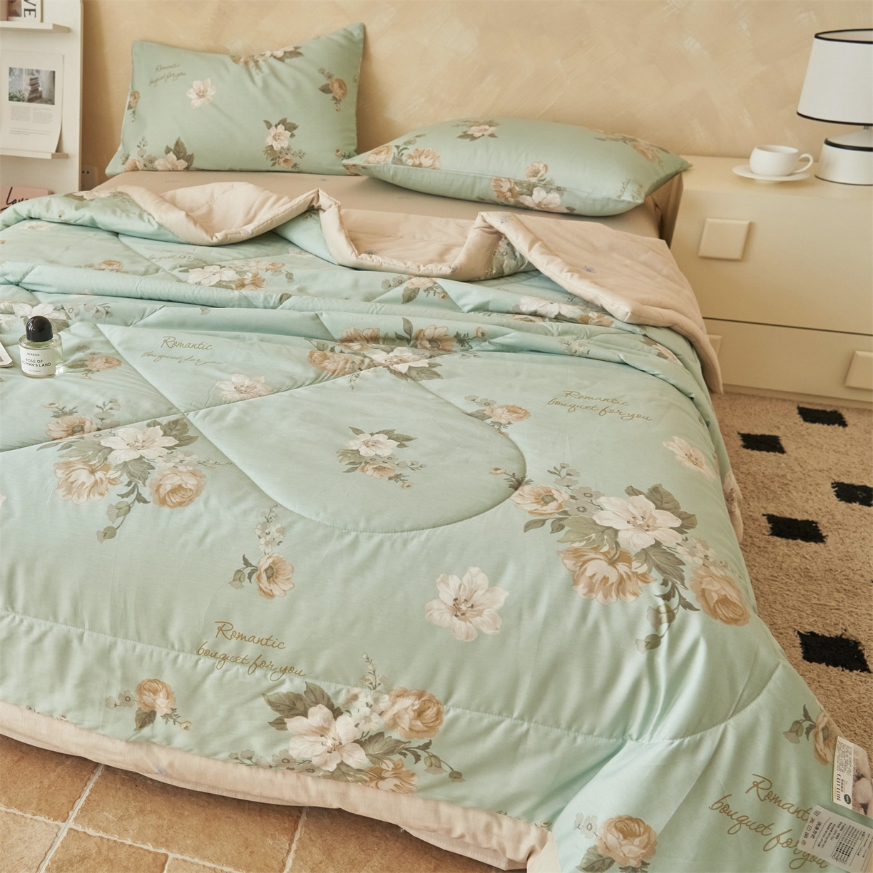 91家纺网 家纺一手货源 找家纺 恬思语家纺 2026春夏新款里外全棉印花棉花夏被空调被夏凉被夏被四件套 仙境繁花