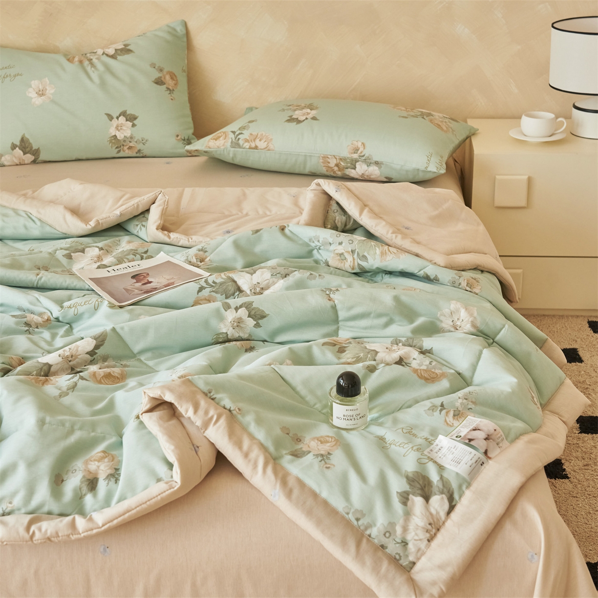 91家纺网 家纺一手货源 找家纺 恬思语家纺 2026春夏新款里外全棉印花棉花夏被空调被夏凉被夏被四件套 仙境繁花