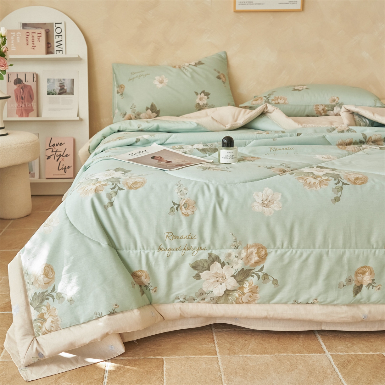 91家纺网 家纺一手货源 找家纺 恬思语家纺 2026春夏新款里外全棉印花棉花夏被空调被夏凉被夏被四件套 仙境繁花