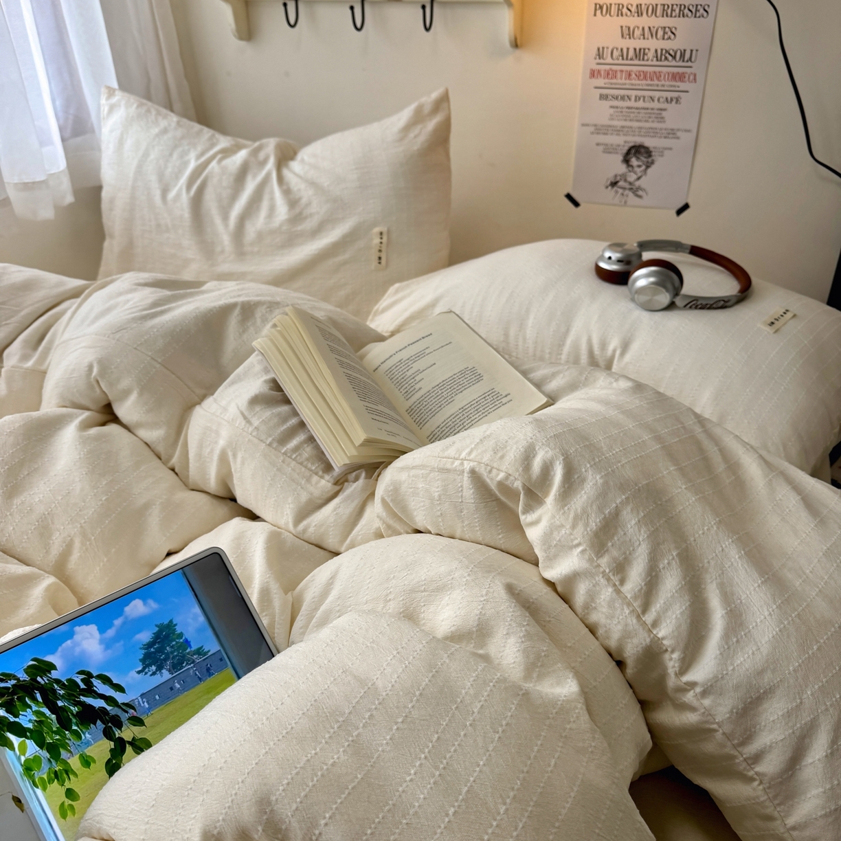 91家纺网 家纺一手货源 找家纺 阿曼达 2026新款简约素色亚麻风纯色无印四件套素然-场景二 素然-米白