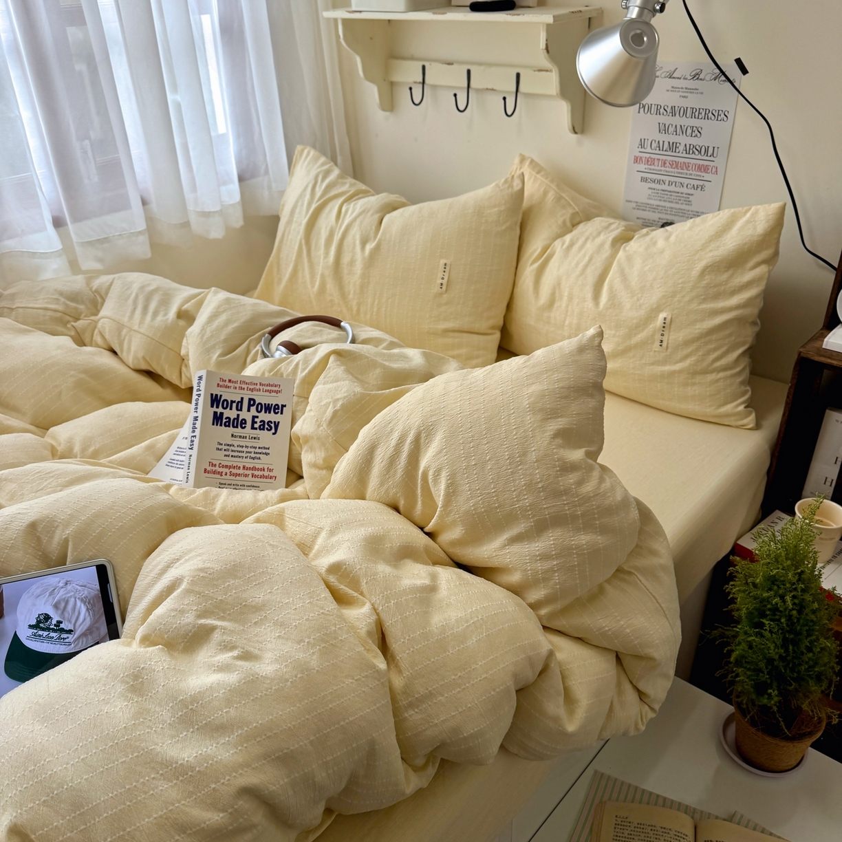 91家纺网 家纺一手货源 找家纺 阿曼达 2026新款简约素色亚麻风纯色无印四件套素然-场景二 素然-米王