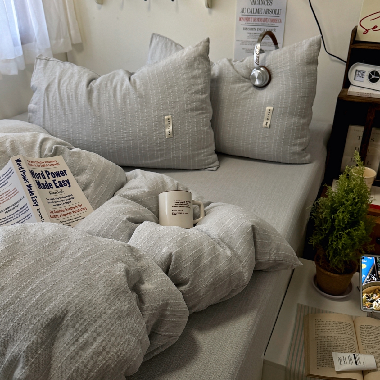 91家纺网 家纺一手货源 找家纺 阿曼达 2026新款简约素色亚麻风纯色无印四件套素然-场景二 素然-浅灰