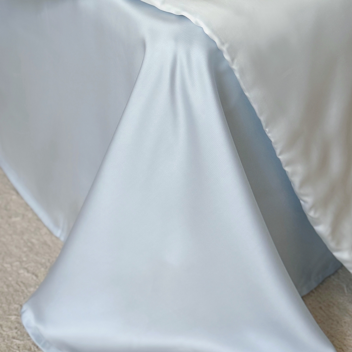 91家纺网 家纺一手货源 找家纺 鹿班家居 2026新款天丝刺绣夏被夏凉被空调被-椿见（标准会员-20元） 椿见-蓝色