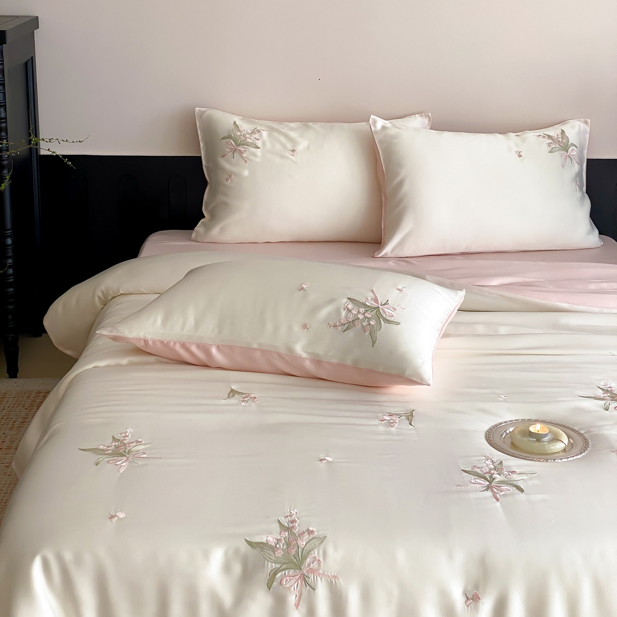 91家纺网 家纺一手货源 找家纺 云栖家居 2026款60支兰精天丝四件套-小香玲 小香铃-粉