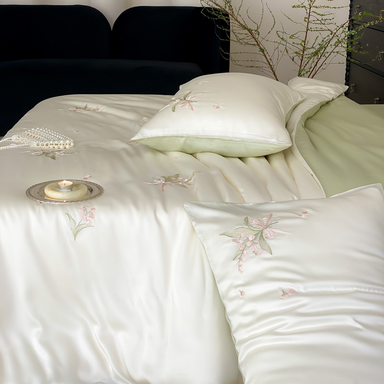 91家纺网 家纺一手货源 找家纺 云栖家居 2026款60支兰精天丝四件套-小香玲 小香铃-绿