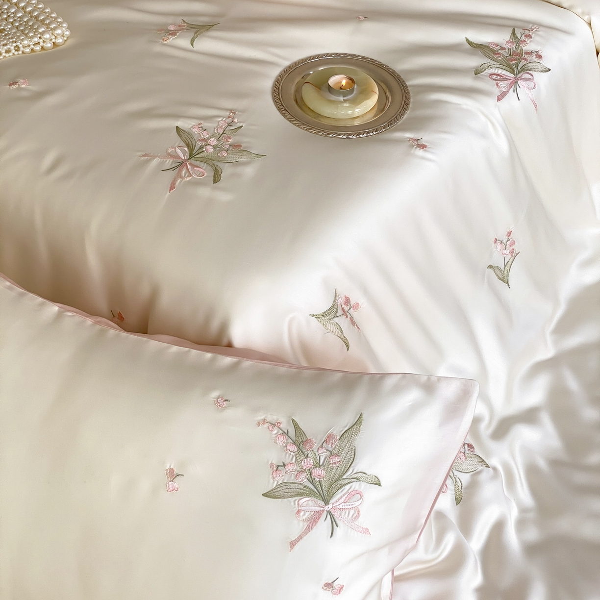 91家纺网 家纺一手货源 找家纺 云栖家居 2026款60支兰精天丝四件套-小香玲 小香铃-粉