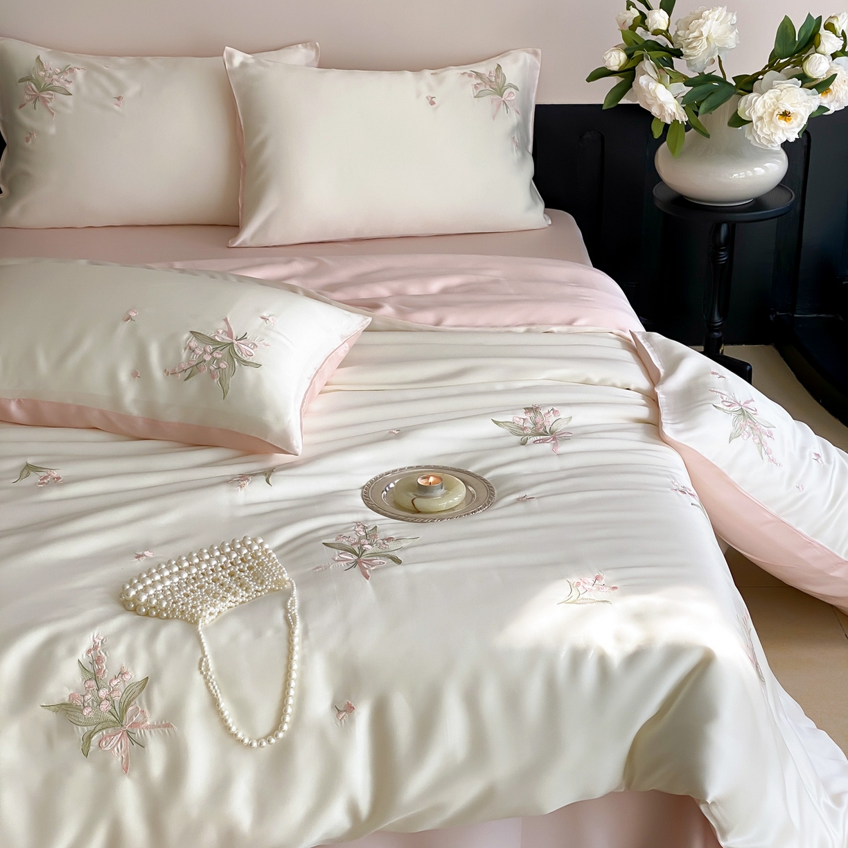 91家纺网 家纺一手货源 找家纺 云栖家居 2026款60支兰精天丝四件套-小香玲 小香铃-粉