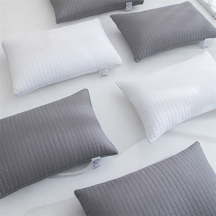 91家纺网 家纺一手货源 找家纺 （总）仁宇枕业 2026新款简约跑量实惠款绗绣四方格单边双边舒适枕头枕芯