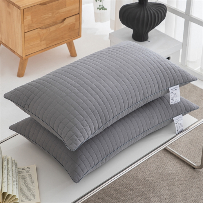 91家纺网 家纺一手货源 找家纺 仁宇枕业 2026新款简约跑量实惠款绗绣四方格单边双边舒适枕头枕芯 简约格子舒适枕-黑色