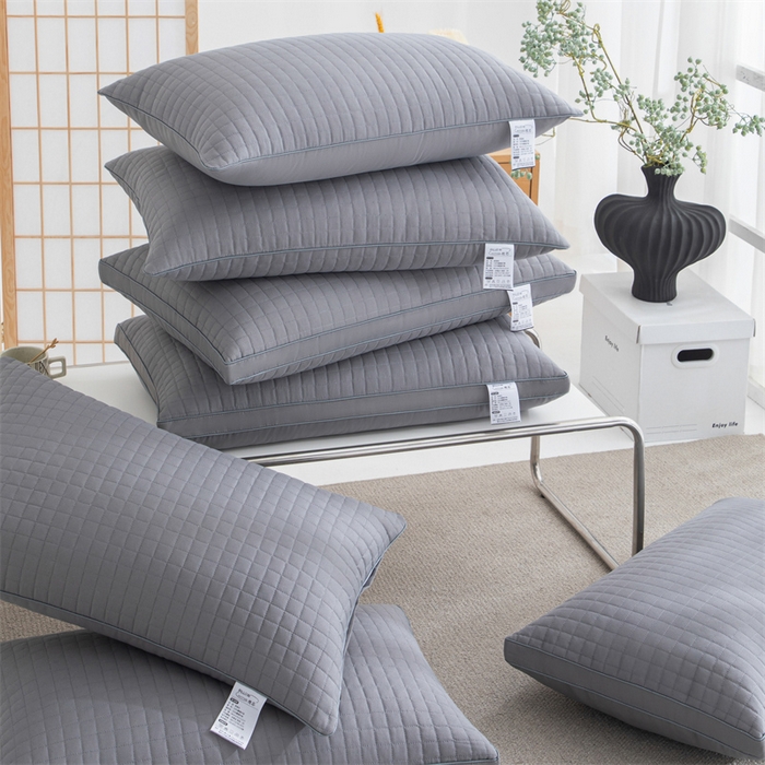 91家纺网 家纺一手货源 找家纺 仁宇枕业 2026新款简约跑量实惠款绗绣四方格单边双边舒适枕头枕芯 简约格子舒适枕-黑色