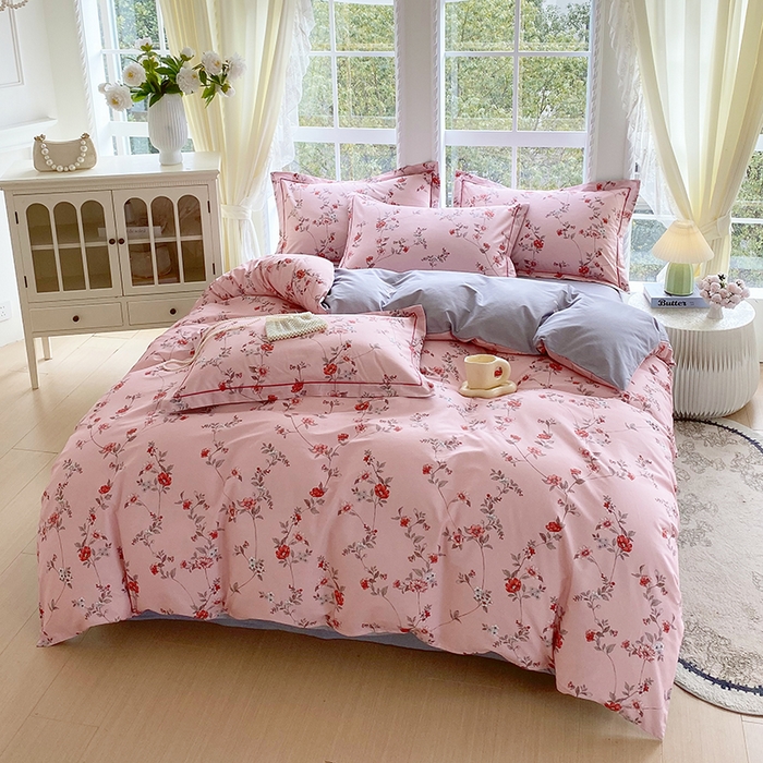 91家纺网 家纺一手货源 找家纺 星期三家纺 2026春夏新款铂金全棉纯棉13372印花四件套 月影-粉