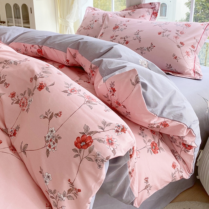 91家纺网 家纺一手货源 找家纺 星期三家纺 2026春夏新款铂金全棉纯棉13372印花四件套 月影-粉