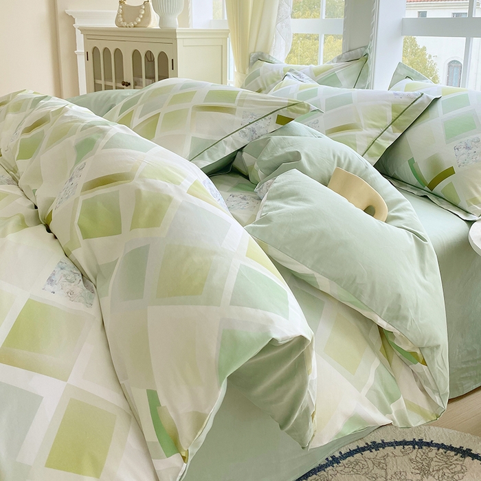 91家纺网 家纺一手货源 找家纺 星期三家纺 2026春夏新款铂金全棉纯棉13372印花四件套 布鲁斯绿