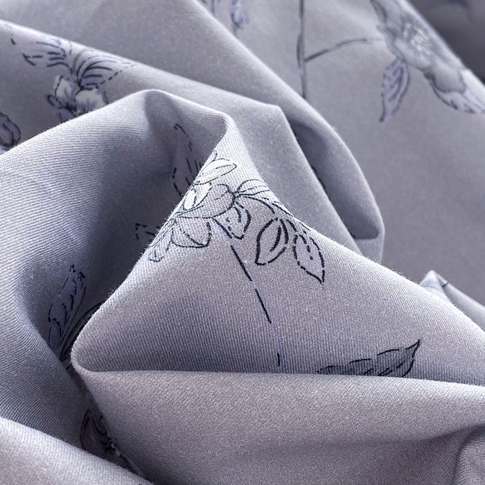 91家纺网 家纺一手货源 找家纺 星期三家纺 2026春夏新款铂金全棉纯棉13372印花四件套 月影-灰