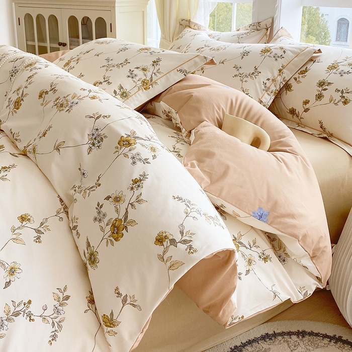 91家纺网 家纺一手货源 找家纺 星期三家纺 2026春夏新款铂金全棉纯棉13372印花四件套 月影-黄