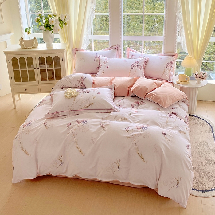 91家纺网 家纺一手货源 找家纺 星期三家纺 2026春夏新款铂金全棉纯棉13372印花四件套 花盈-粉