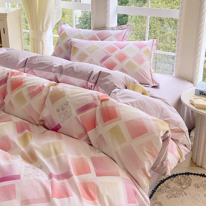 91家纺网 家纺一手货源 找家纺 星期三家纺 2026春夏新款铂金全棉纯棉13372印花四件套 布鲁斯-紫