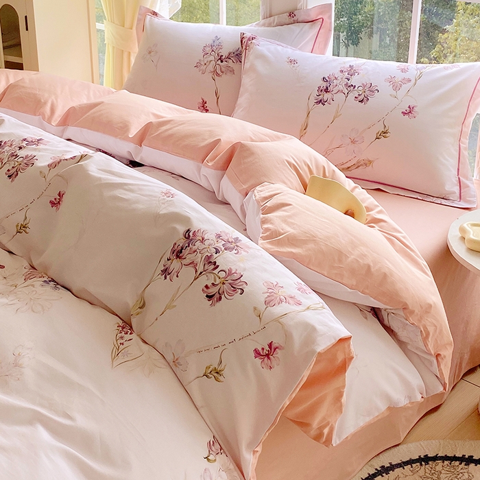 91家纺网 家纺一手货源 找家纺 星期三家纺 2026春夏新款铂金全棉纯棉13372印花四件套 花盈-粉