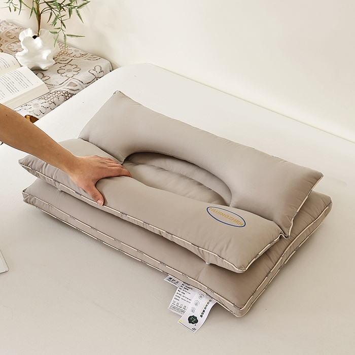 91家纺网 家纺一手货源 找家纺 仁宇枕业 20266新款纯棉二合一牵引枕头多功能护颈枕头按摩舒适spa枕头酒店枕头枕芯 二合一枕-咖色