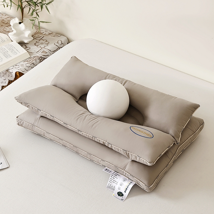 91家纺网 家纺一手货源 找家纺 仁宇枕业 20266新款纯棉二合一牵引枕头多功能护颈枕头按摩舒适spa枕头酒店枕头枕芯 二合一枕-咖色