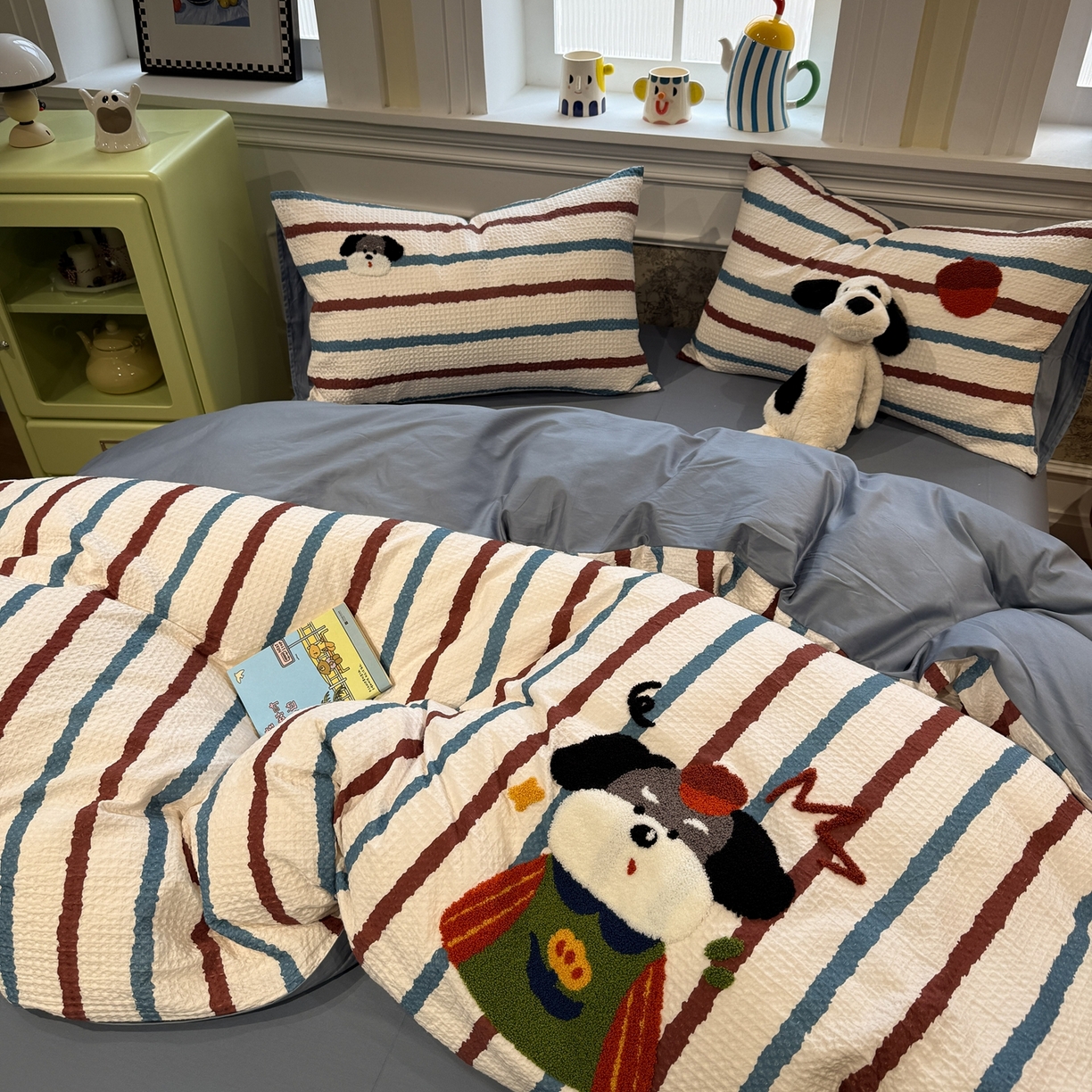 91家纺网 家纺一手货源 找家纺 珺柔家纺 2026新款卡通华夫格毛巾绣四件套 园丁小狗