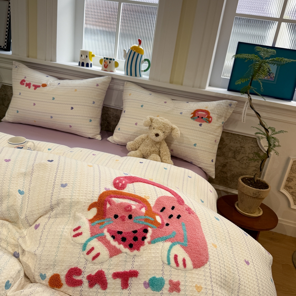 91家纺网 家纺一手货源 找家纺 珺柔家纺 2026新款卡通华夫格毛巾绣四件套 音乐小猫