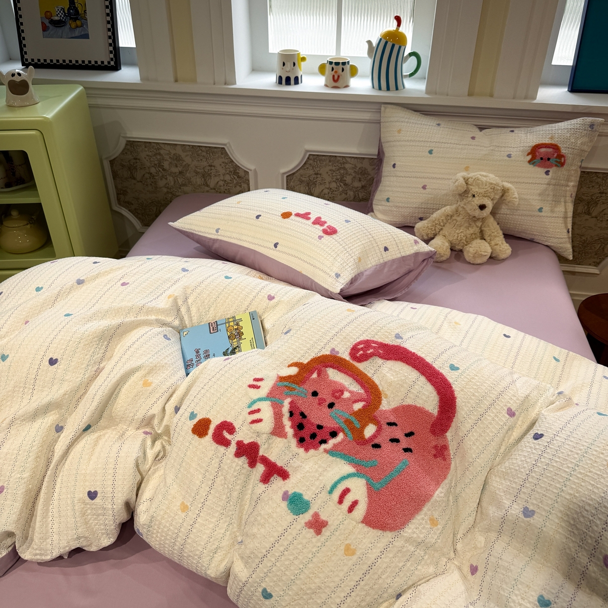 91家纺网 家纺一手货源 找家纺 珺柔家纺 2026新款卡通华夫格毛巾绣四件套 音乐小猫