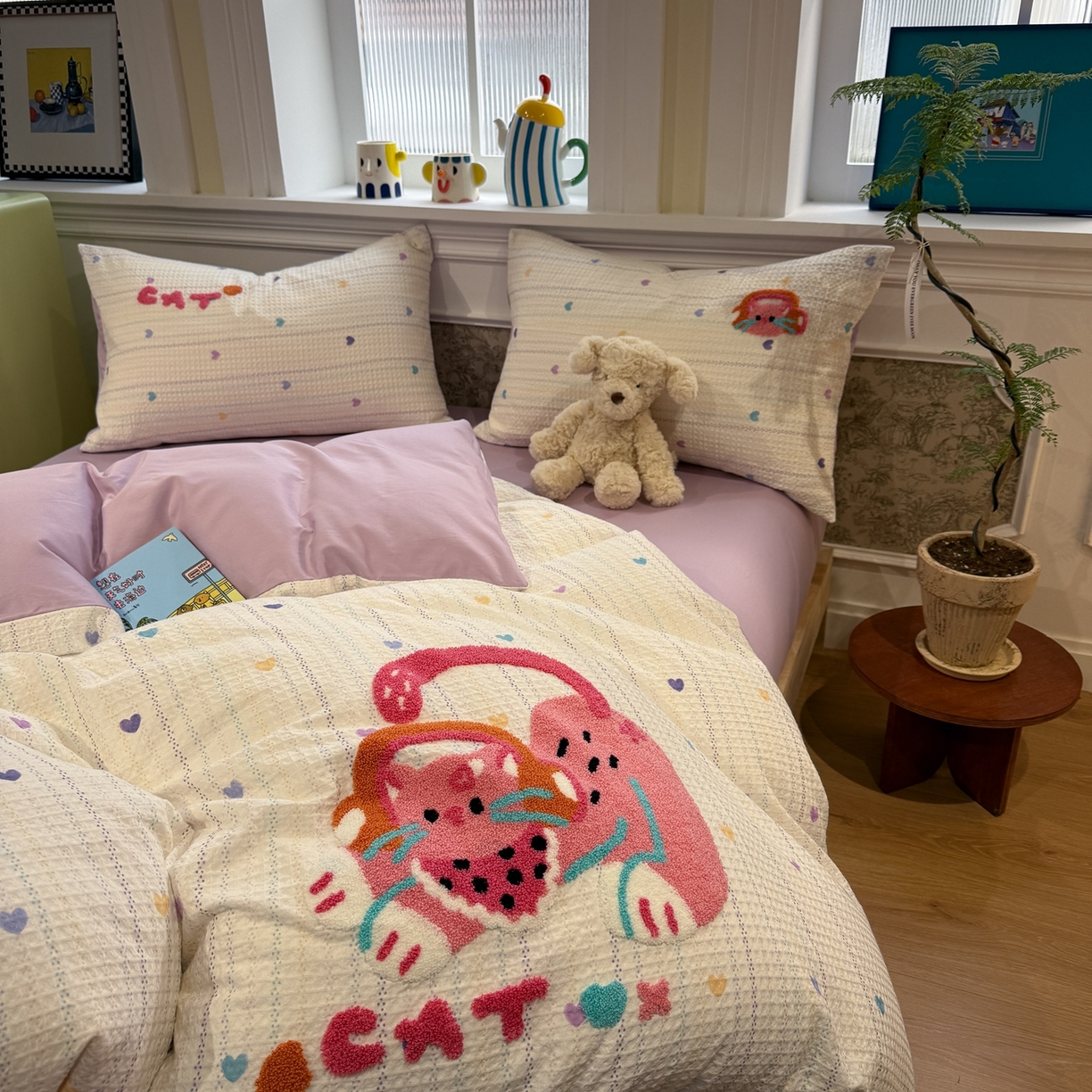 91家纺网 家纺一手货源 找家纺 珺柔家纺 2026新款卡通华夫格毛巾绣四件套 音乐小猫