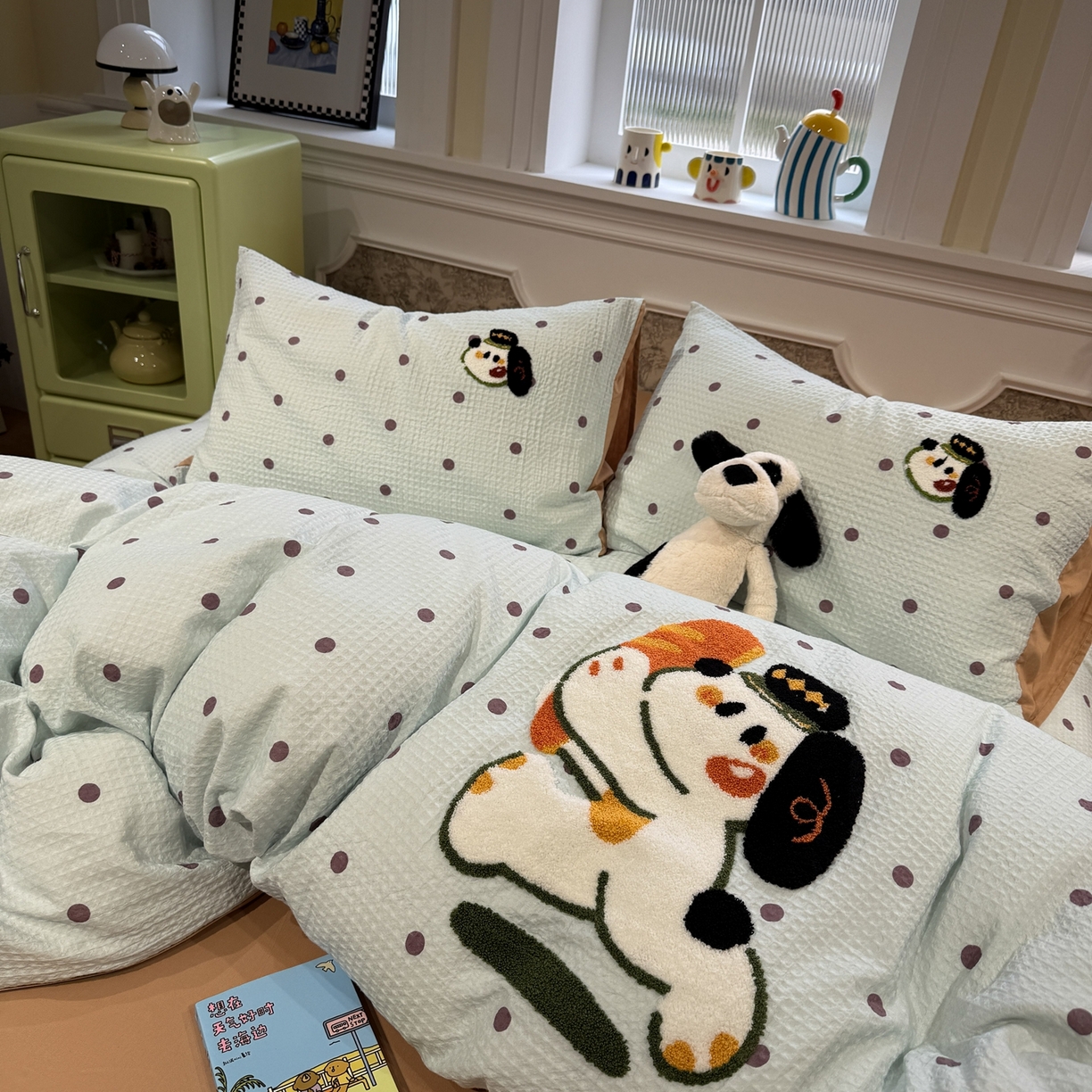 91家纺网 家纺一手货源 找家纺 珺柔家纺 2026新款卡通华夫格毛巾绣四件套 下午茶小狗