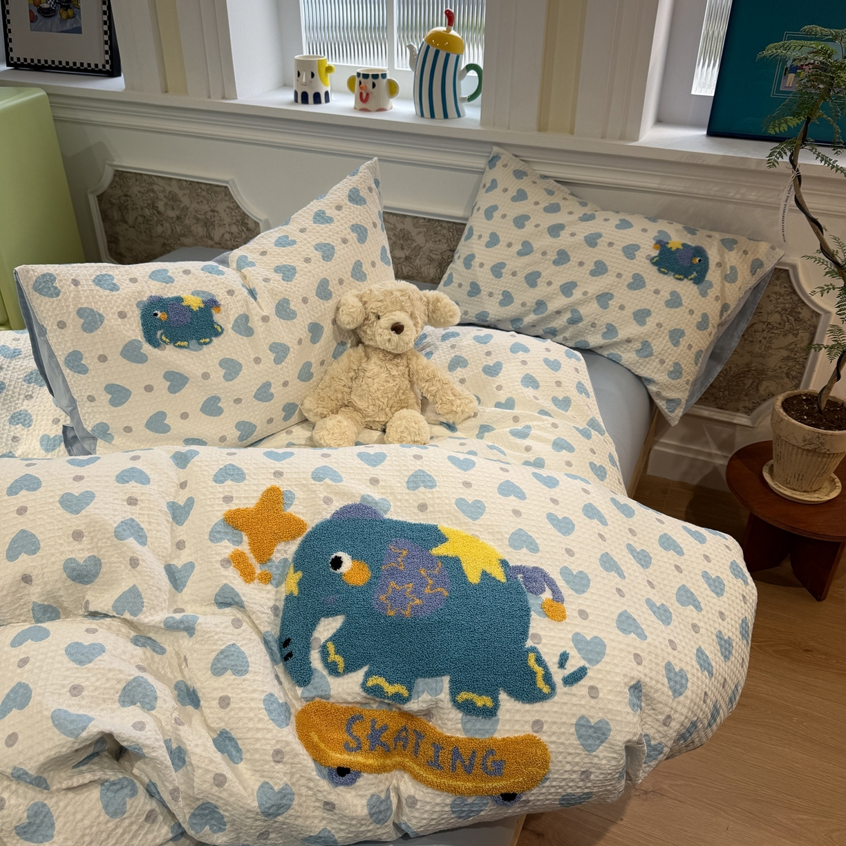 91家纺网 家纺一手货源 找家纺 珺柔家纺 2026新款卡通华夫格毛巾绣四件套 滑板小象