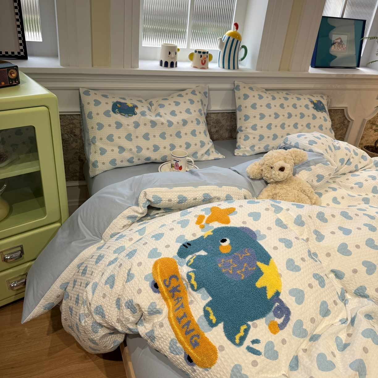 91家纺网 家纺一手货源 找家纺 珺柔家纺 2026新款卡通华夫格毛巾绣四件套 滑板小象