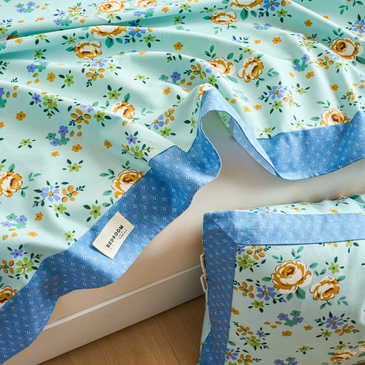 91家纺网 家纺一手货源 找家纺 春皖家纺 2026新款全棉老粗布工艺款单床单床单单件 绚烂