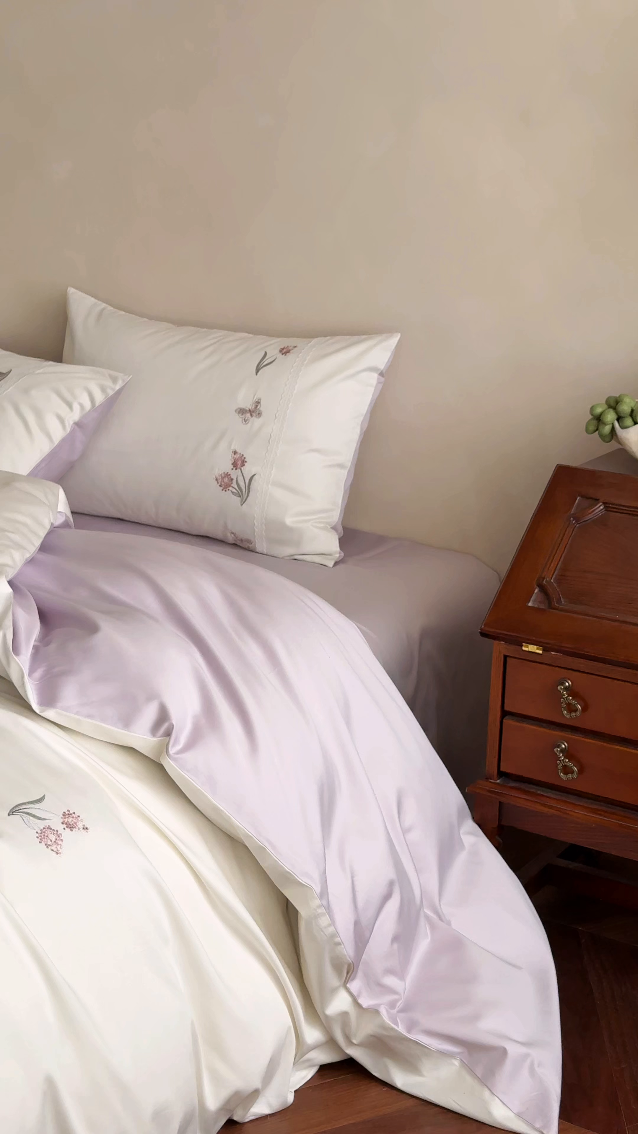 91家纺网 家纺一手货源 找家纺 （总）极简 2026新款长绒棉全棉纯棉四件套花栖蝶梦