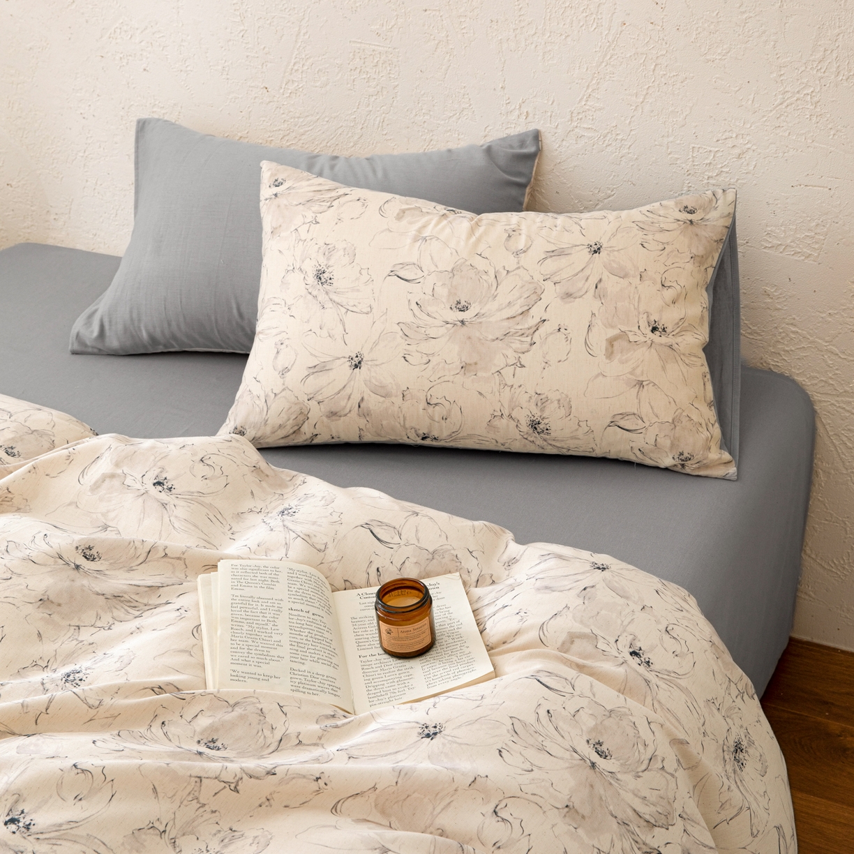 91家纺网 家纺一手货源 找家纺 其奥 2026新款全棉棉麻四件套 淡水墨荷