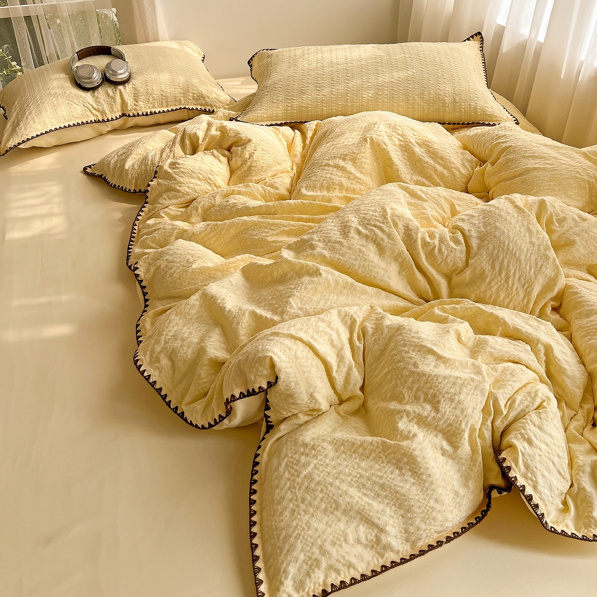 91家纺网 家纺一手货源 找家纺 （总）一比一家纺 2026新款泡泡纱三角针四件套--纯色系列