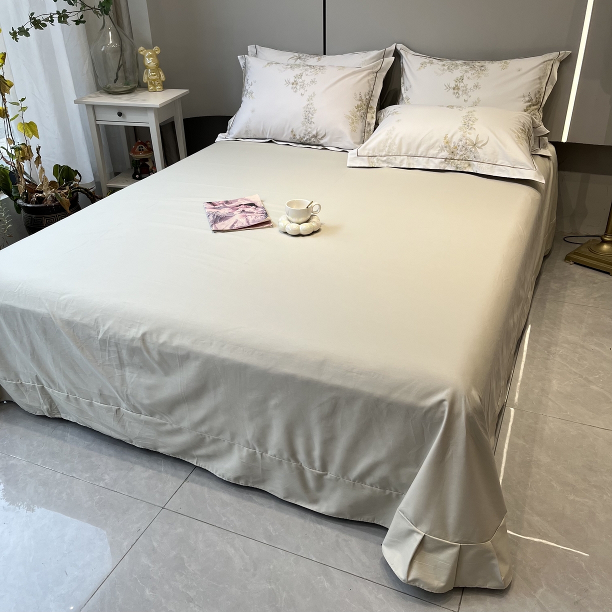 91家纺网 家纺一手货源 找家纺 薏思家纺 2026春夏新款全棉纯棉铂金棉数码印花四件套 浅枝漫