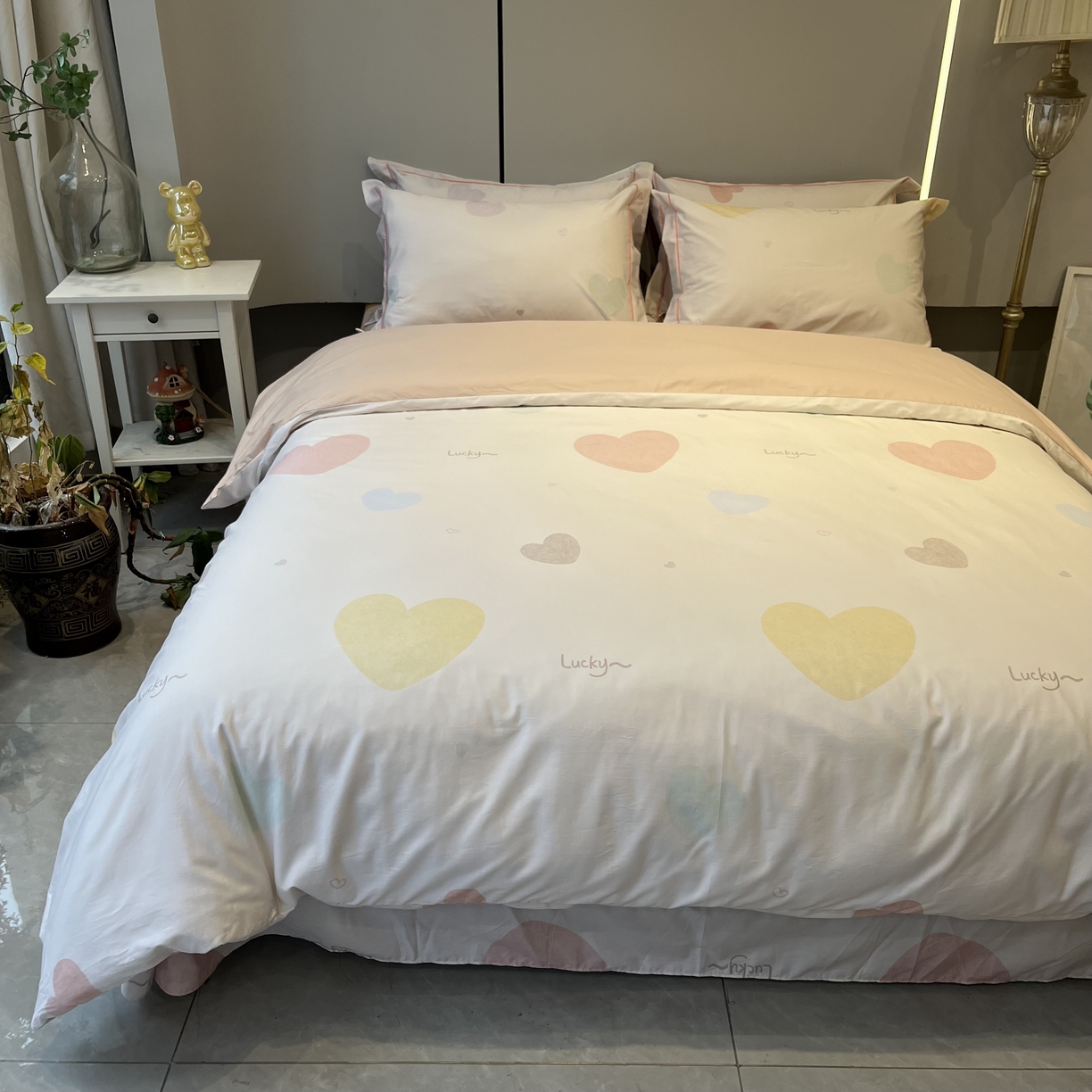 91家纺网 家纺一手货源 找家纺 薏思家纺 2026春夏新款全棉纯棉铂金棉数码印花四件套 心悦粉