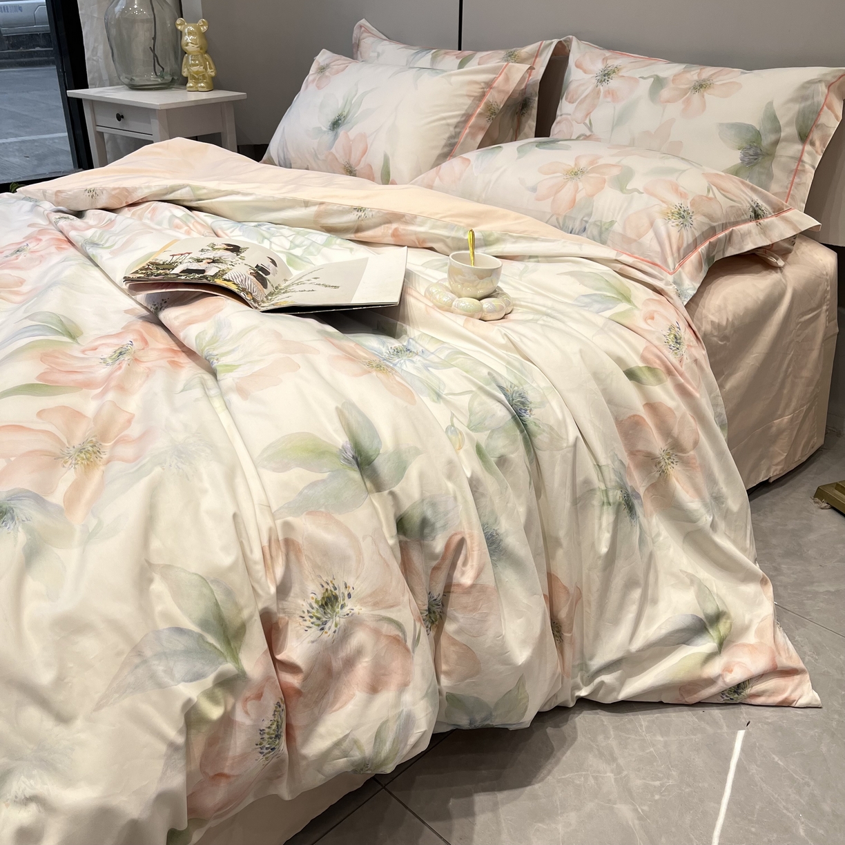 91家纺网 家纺一手货源 找家纺 薏思家纺 2026春夏新款全棉纯棉铂金棉数码印花四件套 晓城时光