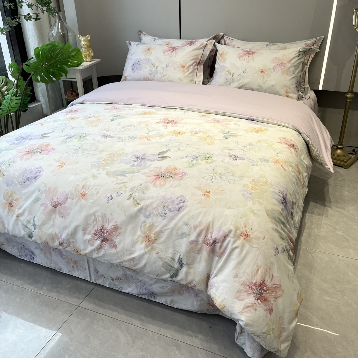 91家纺网 家纺一手货源 找家纺 薏思家纺 2026春夏新款全棉纯棉铂金棉数码印花四件套 满庭香