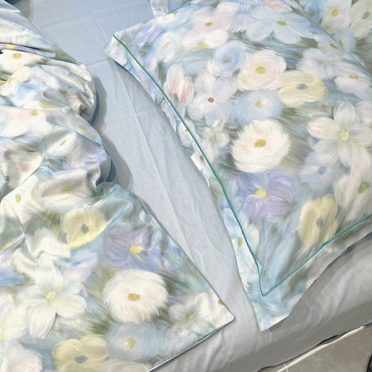 91家纺网 家纺一手货源 找家纺 薏思家纺 2026春夏新款全棉纯棉铂金棉数码印花四件套 春山浪漫