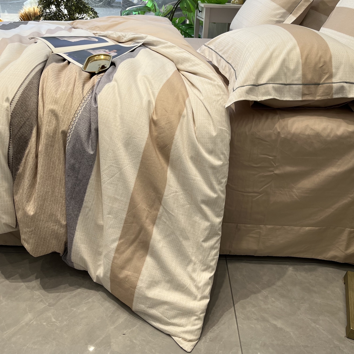 91家纺网 家纺一手货源 找家纺 薏思家纺 2026春夏新款全棉纯棉铂金棉数码印花四件套 冬日来信