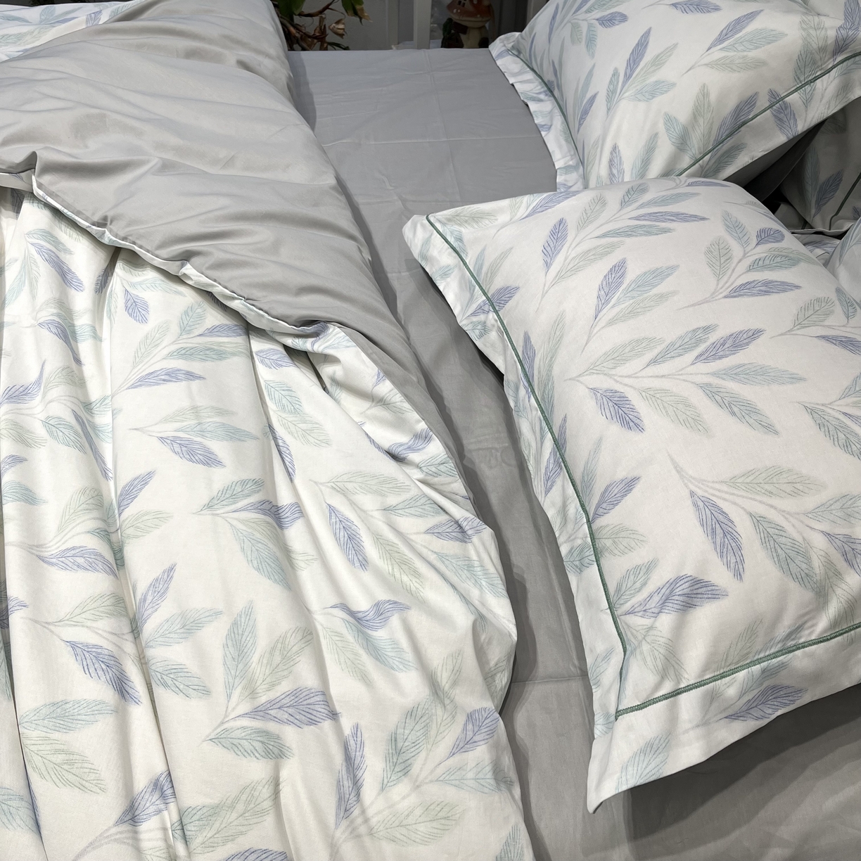 91家纺网 家纺一手货源 找家纺 薏思家纺 2026春夏新款全棉纯棉铂金棉数码印花四件套 叶眠