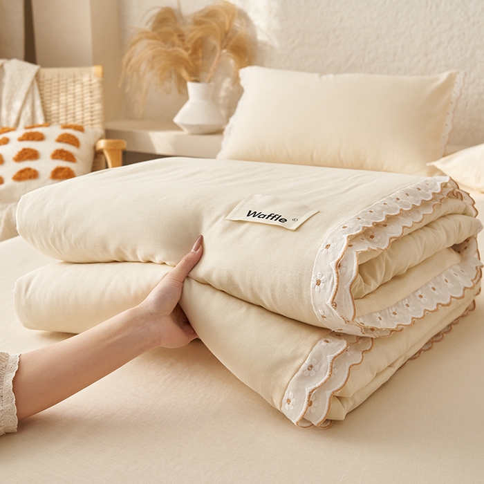 91家纺网 家纺一手货源 找家纺 （总）晨曦家纺 2026新款水洗棉花边大豆夏被四件套夏被-雏菊