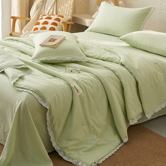 91家纺网 家纺一手货源 找家纺 晨曦家纺 2026新款水洗棉花边大豆夏被四件套夏被-雏菊 雏菊-薄荷绿
