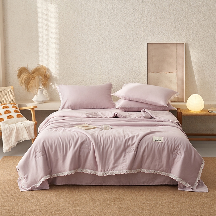 91家纺网 家纺一手货源 找家纺 晨曦家纺 2026新款水洗棉花边大豆夏被四件套夏被-雏菊 雏菊-风信紫