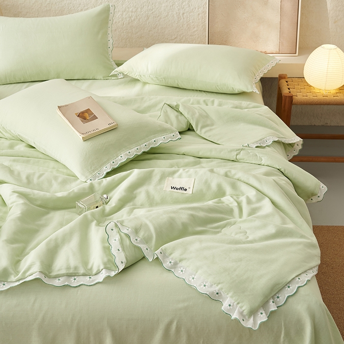 91家纺网 家纺一手货源 找家纺 （总）晨曦家纺 2026新款水洗棉花边大豆夏被四件套夏被-雏菊