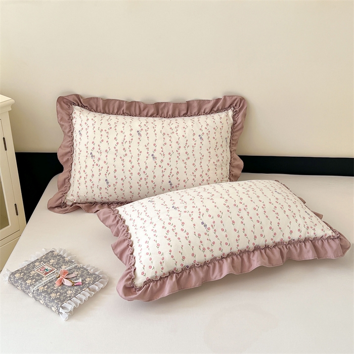 91家纺网 家纺一手货源 找家纺 圣比熊 2026新款A类云朵棉法式压花边枕套宿舍单人单只一只装枕芯48x74cm内胆套 优雅恋人（法式压花边）