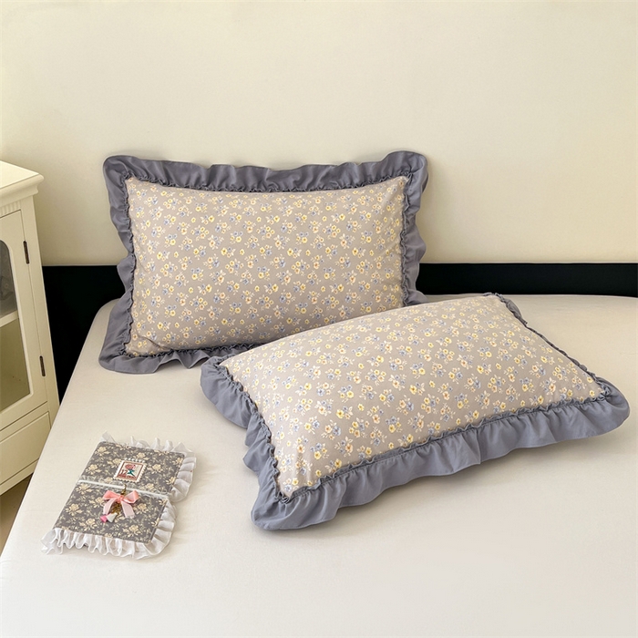 91家纺网 家纺一手货源 找家纺 圣比熊 2026新款A类云朵棉法式压花边枕套宿舍单人单只一只装枕芯48x74cm内胆套 莫奈花园（法式压花边）