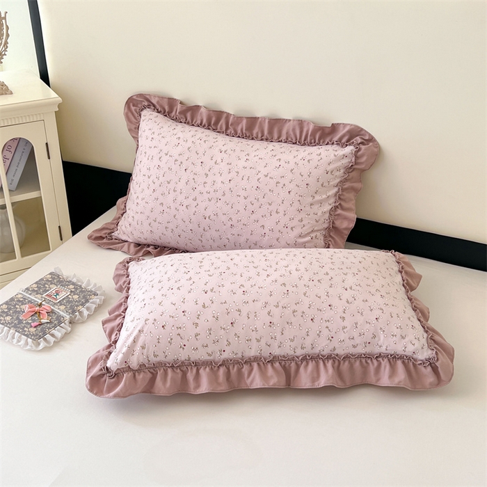 91家纺网 家纺一手货源 找家纺 圣比熊 2026新款A类云朵棉法式压花边枕套宿舍单人单只一只装枕芯48x74cm内胆套 花之恋-粉（法式压花边）