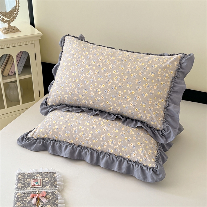 91家纺网 家纺一手货源 找家纺 圣比熊 2026新款A类云朵棉法式压花边枕套宿舍单人单只一只装枕芯48x74cm内胆套 莫奈花园（法式压花边）